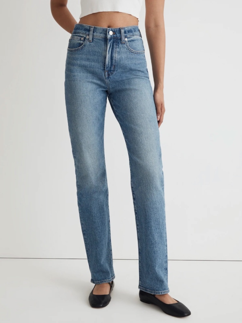 Madewell Straight-Leg Jeans in Light Blue Wash